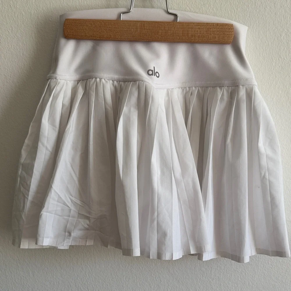 White Pleated Women’s Skirt